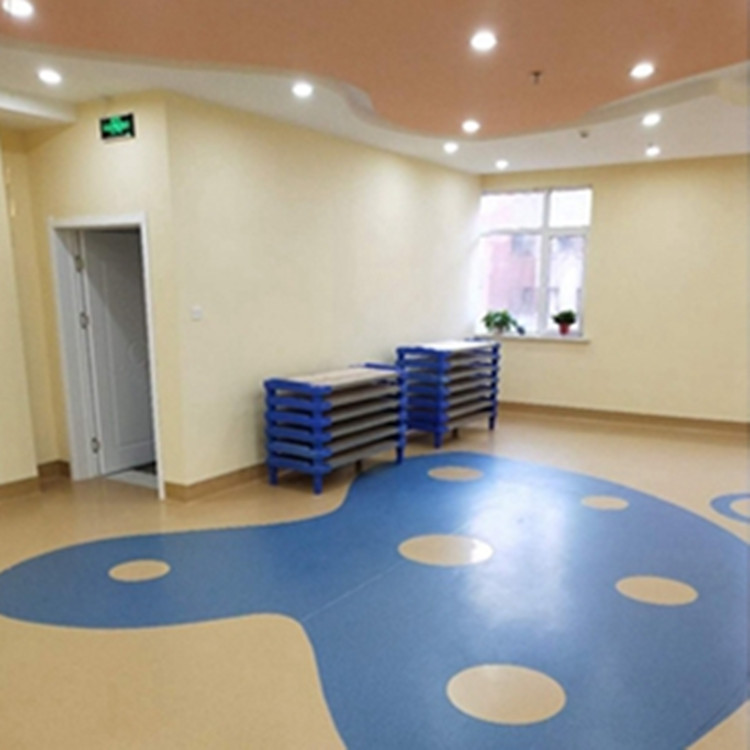 塑胶地板 适合医院学校场所 塑胶地板 PVC地板
