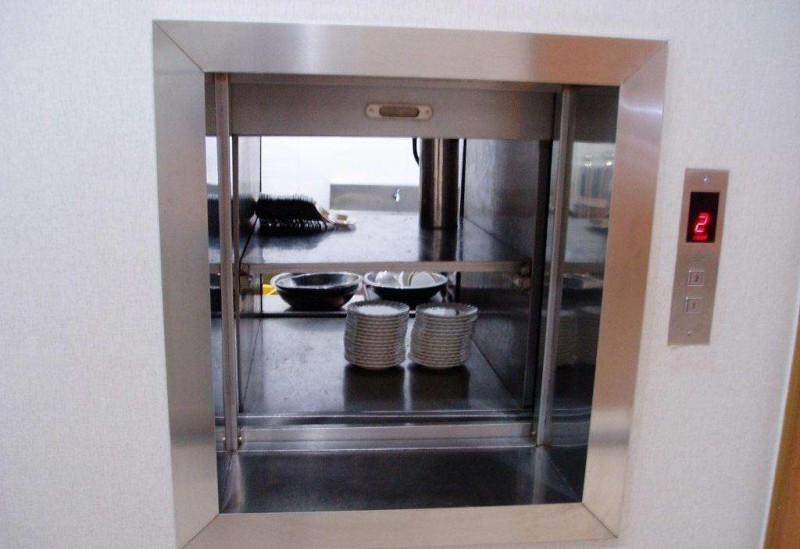 辽宁丹东传菜机 厂家直销  传菜电梯 餐厅传菜梯