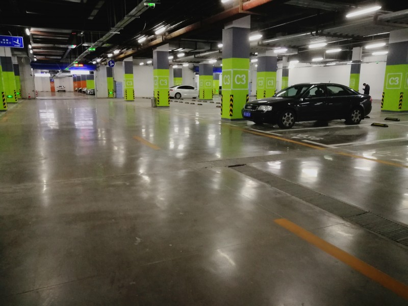 地坪漆 超耐磨聚氨酯地坪漆 聚酯砂浆 工业漆 鹤岗地坪漆