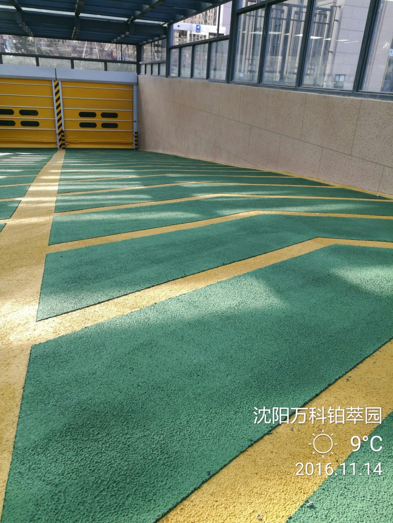 新疆乌鲁木齐 地坪漆 环氧漆 防腐漆 车库地坪 止滑坡道