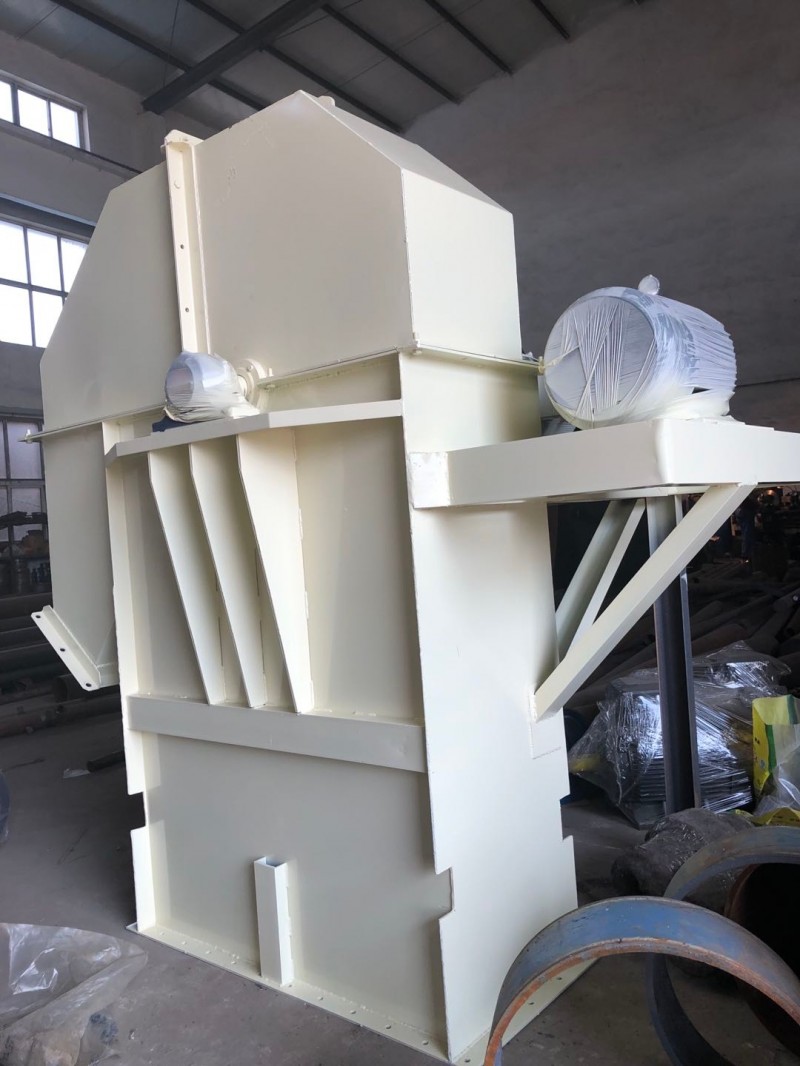 吉林长春斗式提升机垂直斗式提升机 TH型TD型斗式提升机厂家