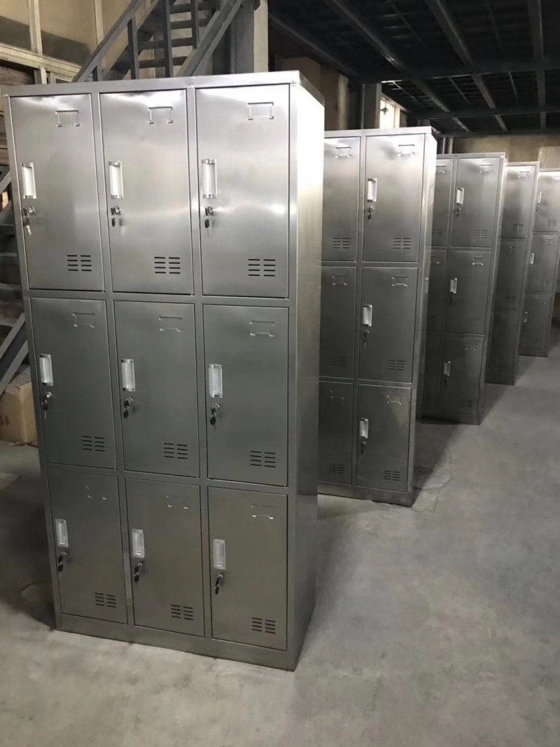 304不锈钢员工更衣储物柜卫生柜子文件器械西药柜201优惠