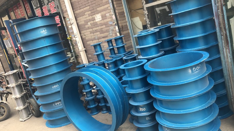 沈阳鑫正丰管道人防通风密闭套管通风补偿器通风短管厂家