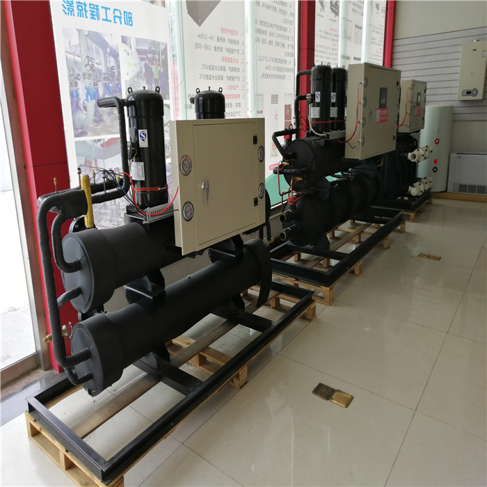 盘锦空气能热泵水箱厂商 顶热空气源热泵 性价比高、发货快