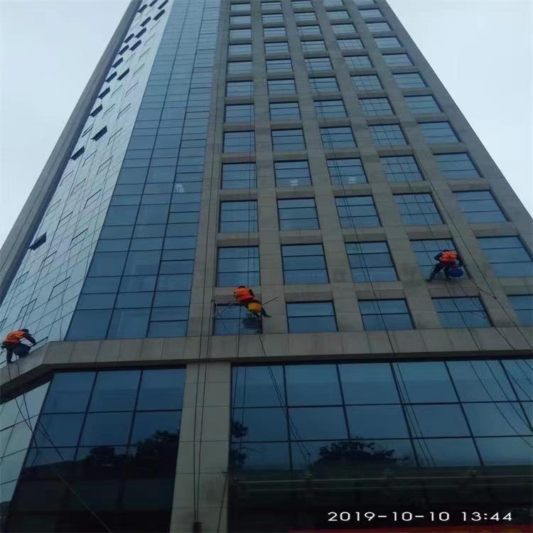 外墙保洁 铝材幕墙清洗 大楼清洗 铝塑板翻新 彩钢瓦喷漆
