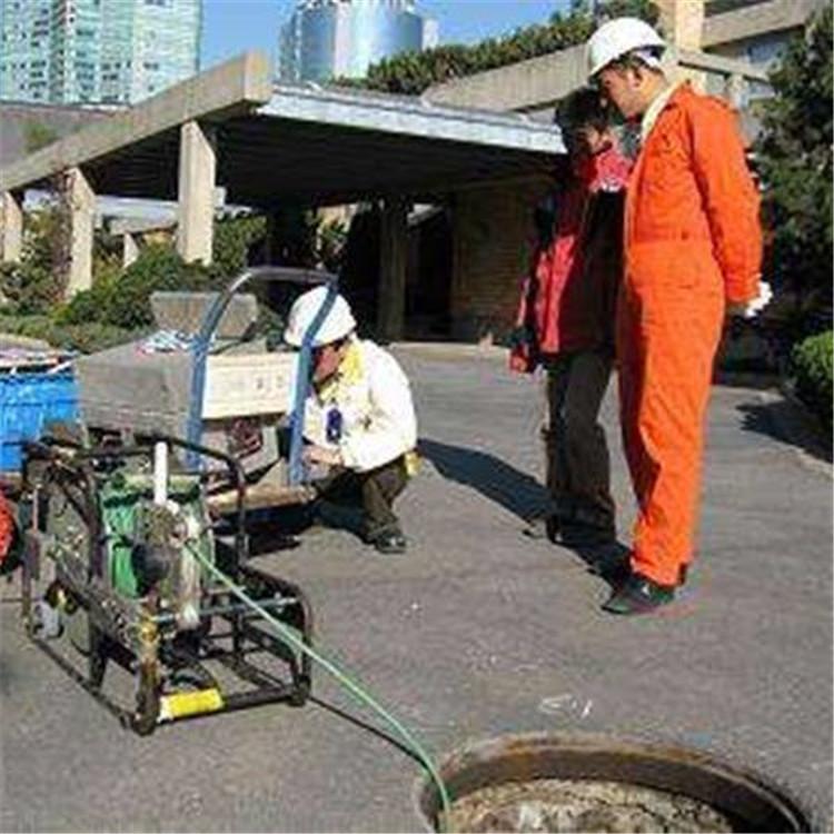 化粪池清洗 清掏化粪池 专业团队 平价收费 快速上门 沈阳城洁市政