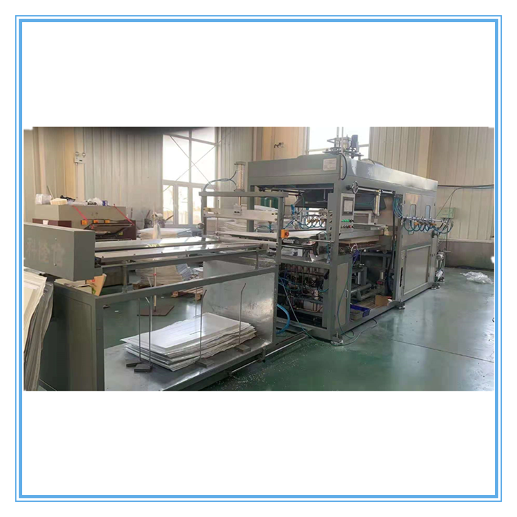 丹东全自动吸塑机多少钱一台 龙鑫塑料包装机