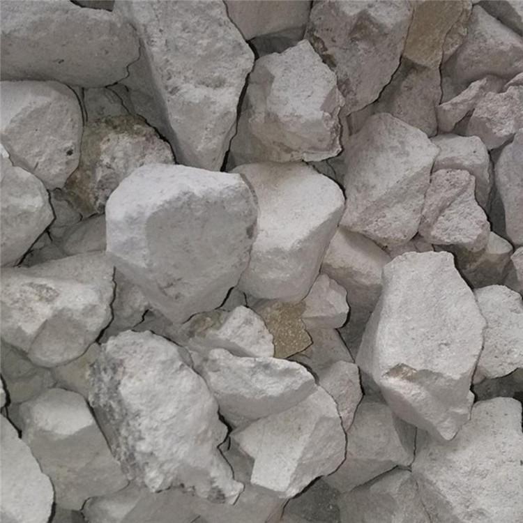 辽宁石灰粉厂家 25kg袋装生石灰价格 生石灰价格