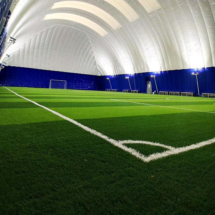 高山气膜建筑商，乌鲁木齐足球气膜馆，充气膜设计施工