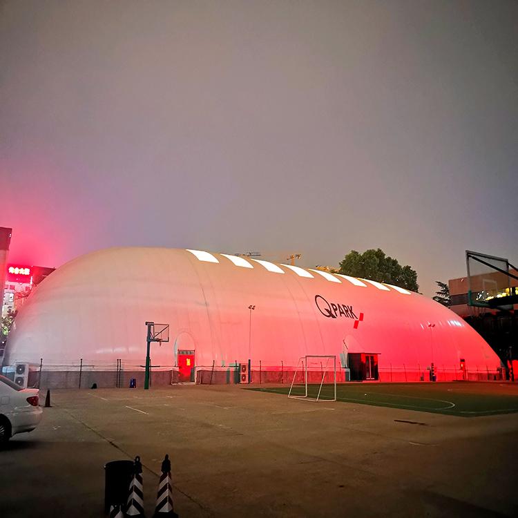 气膜轮滑训练馆，充气式综合运动场馆，造价低更环保