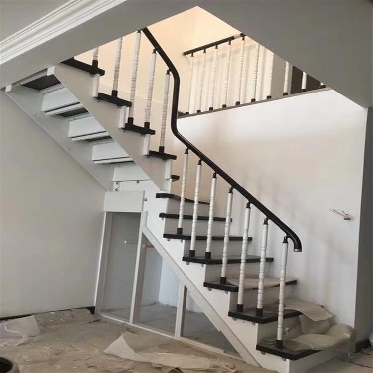 沈阳楼梯定制 宏宇楼梯上门定制