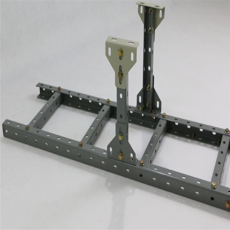 U型钢桥架 多孔梯式桥架 理线架定制