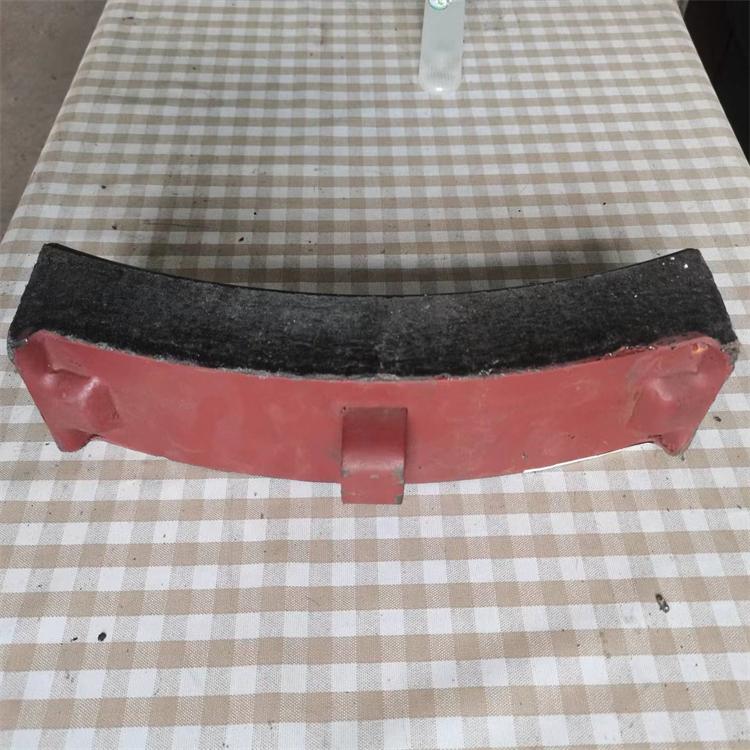 东方红东风机车车辆闸瓦 高磨低磨合成闸瓦 铸铁闸瓦厂家