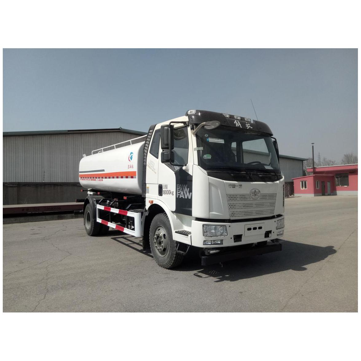 鑫华驰18吨绿化喷洒车厂家直销