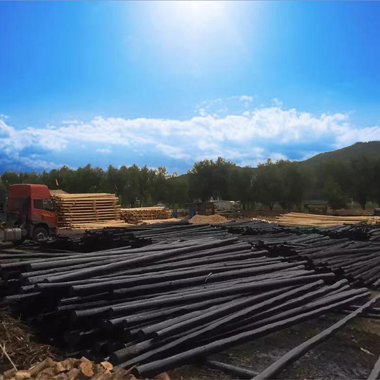 防腐木电杆 鸿源木业专注防腐木产品 环保耐用10米电力专用