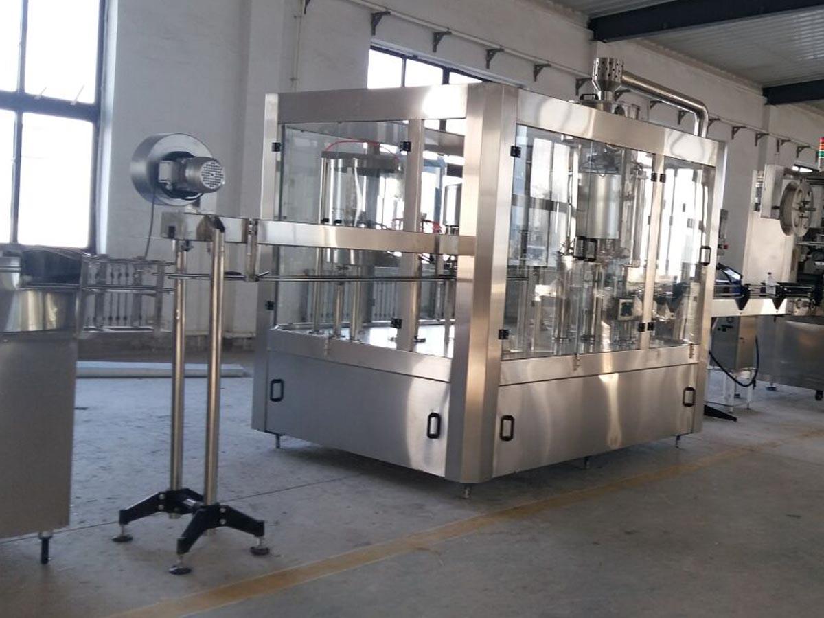 直线灌装机设备   大桶水生产线设备生产厂家