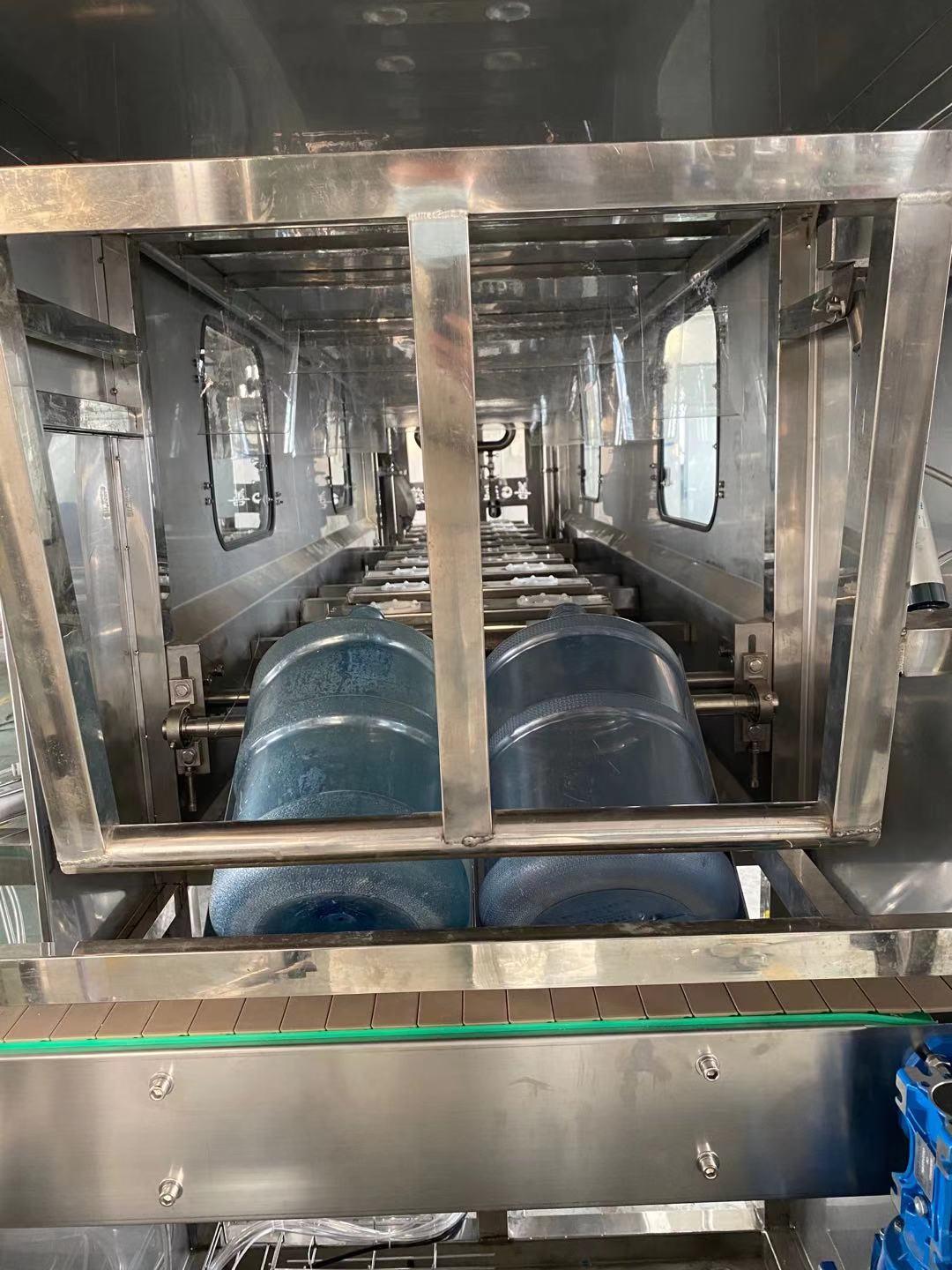 5加仑纯净水灌装机 鑫富涞桶装水生产线设备生产厂家