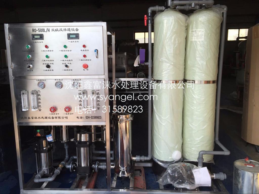 瓶装纯净水生产线设备具有独特的灌装方式