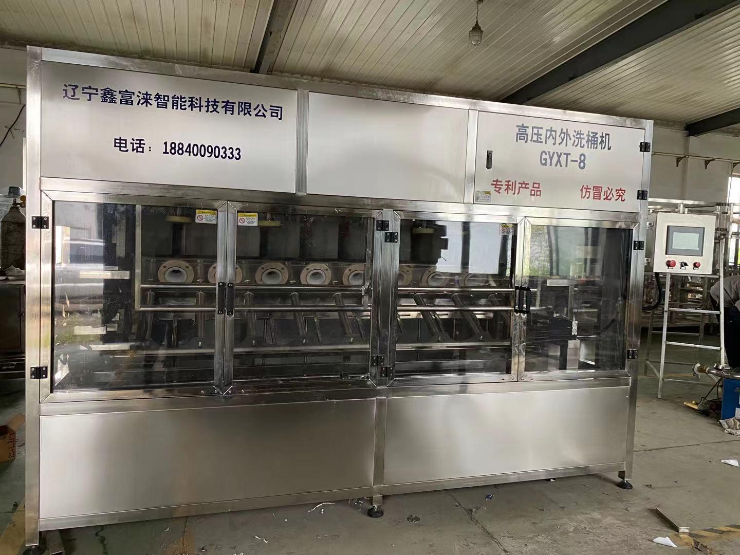 如何对大桶水设备的拔盖刷桶机进行维护和保养？