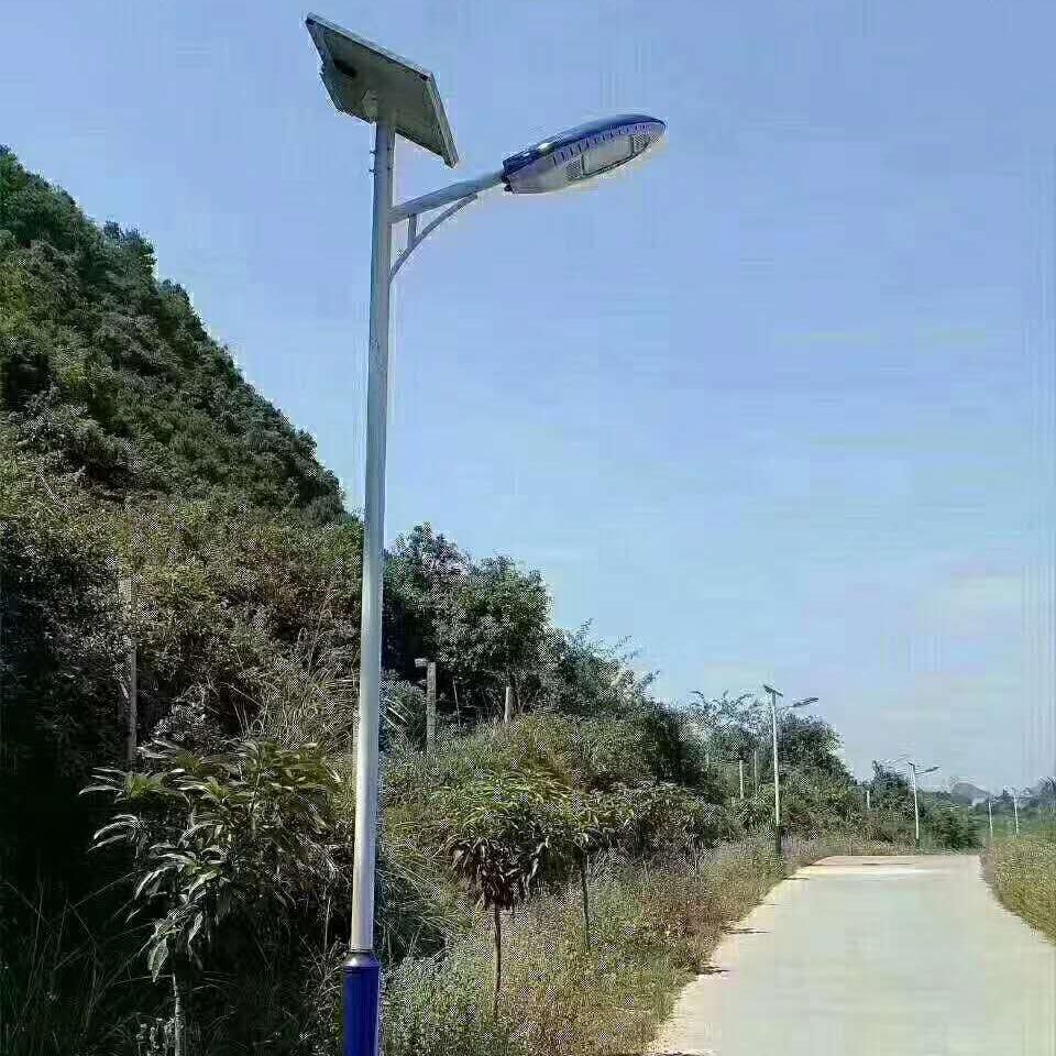 高亮度太阳能路灯 现货供应 欢迎洽谈