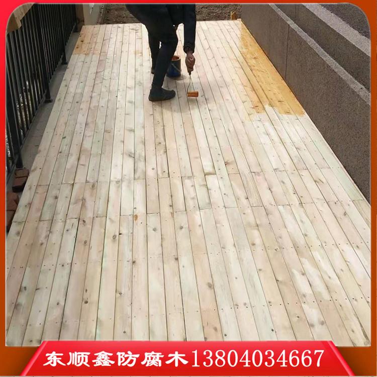 沈阳户外防腐木地板工程 碳化木地板 防腐木栈道地板批发厂家
