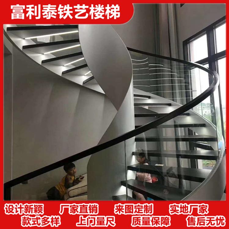 铁艺楼梯 钢木楼梯 楼梯配件