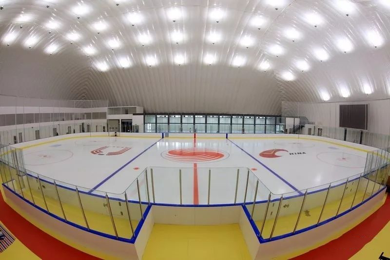 篮球场馆气膜建筑，综合活动场馆，封闭气膜，厂家直销，内部无立柱