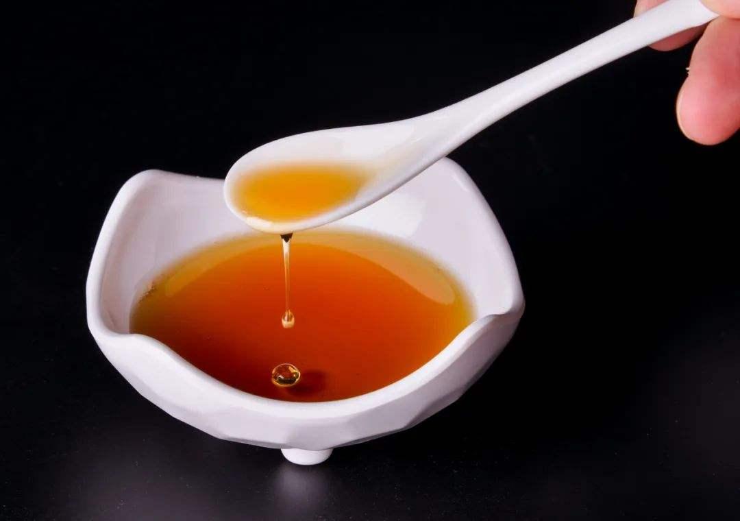 小磨香油 正宗纯芝麻油 农家自榨纯正麻油 火锅蘸料无添加商用大桶