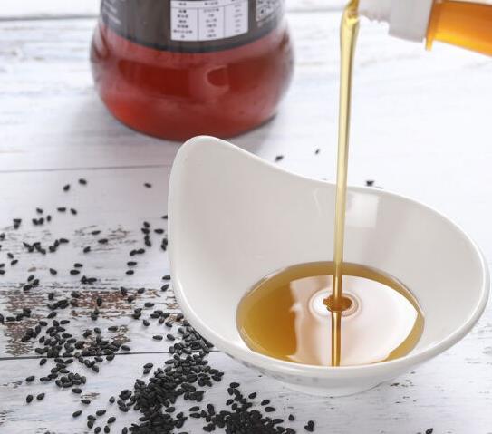 小磨香油 石磨优等芝麻油 厂家直销高品质芝麻香油