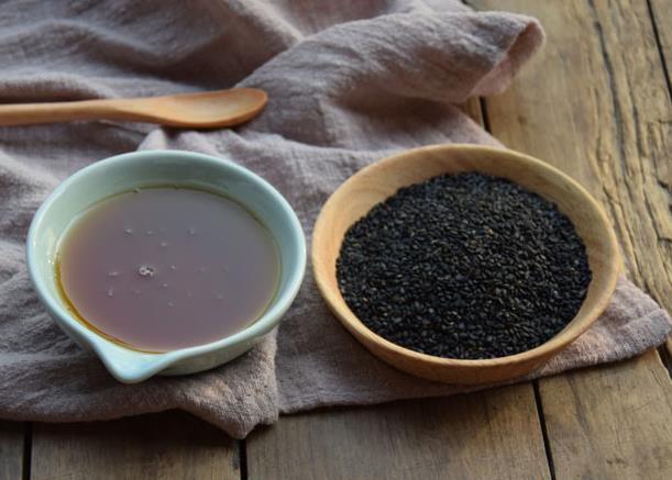 纯芝麻油哪个牌子最好 三英芝麻油滴滴香醇