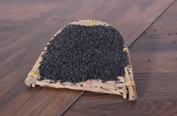 沈阳食品厂 生产及销售无染色黑芝麻 品相好 价格低 一级黑芝麻