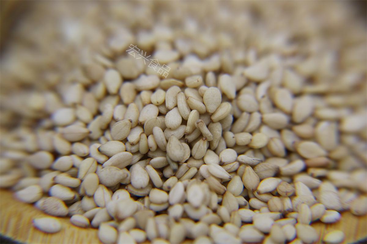 炒熟芝麻出口级别 白芝麻料理调味 寿司烤肉拌菜调味品 色选白芝麻
