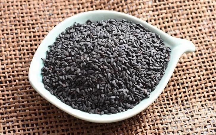 厂家订购黑芝麻 出货快 周期短 芝麻品质好 出售价格低