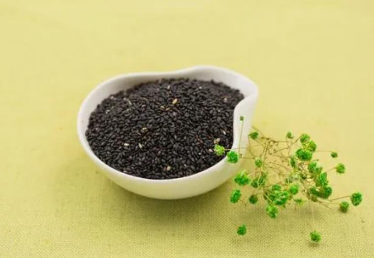 黑芝麻牛轧糖 手工茶点配料芝麻粒 杂粮黑芝麻供销