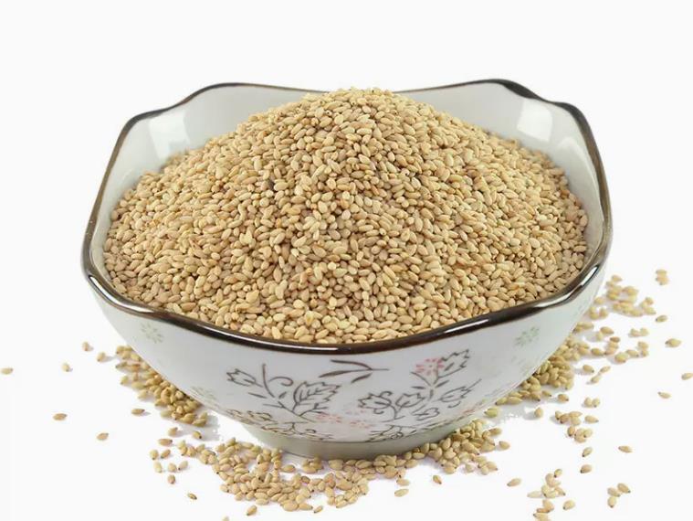 白芝麻的营养价值 白芝麻适合哪些人群食用 具有哪些食疗功效