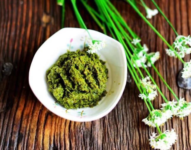 草原特产韭花酱 精选原料 先进加工工艺 最大程度保证营养化