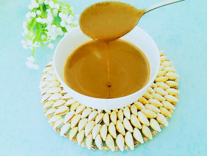 一款没有食品添加剂的芝麻酱 健康的调味酱