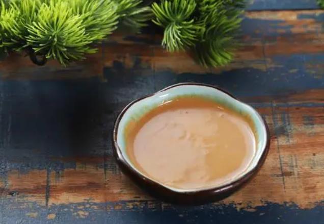 地道东北酱 除了芝麻什么都没有的一款芝麻酱 品质保证