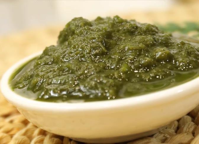 鲜嫩无比的韭花酱 生津开胃的调味酱 厂家现磨韭菜花酱