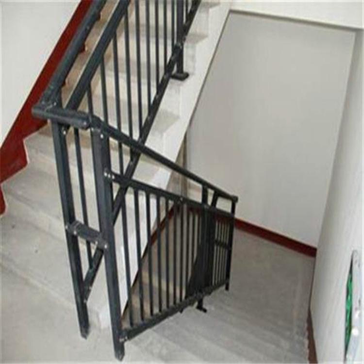做楼梯扶手多少钱一米河北廊坊