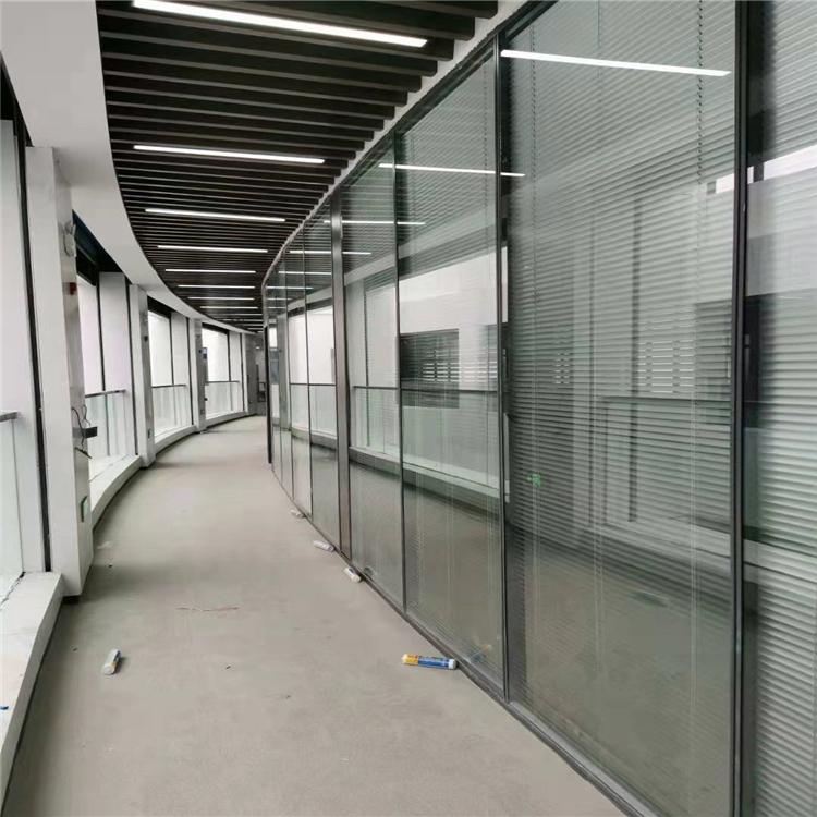 办公室玻璃隔断白钢玻璃隔断墙移动隔断厕所隔断厂家直销价格