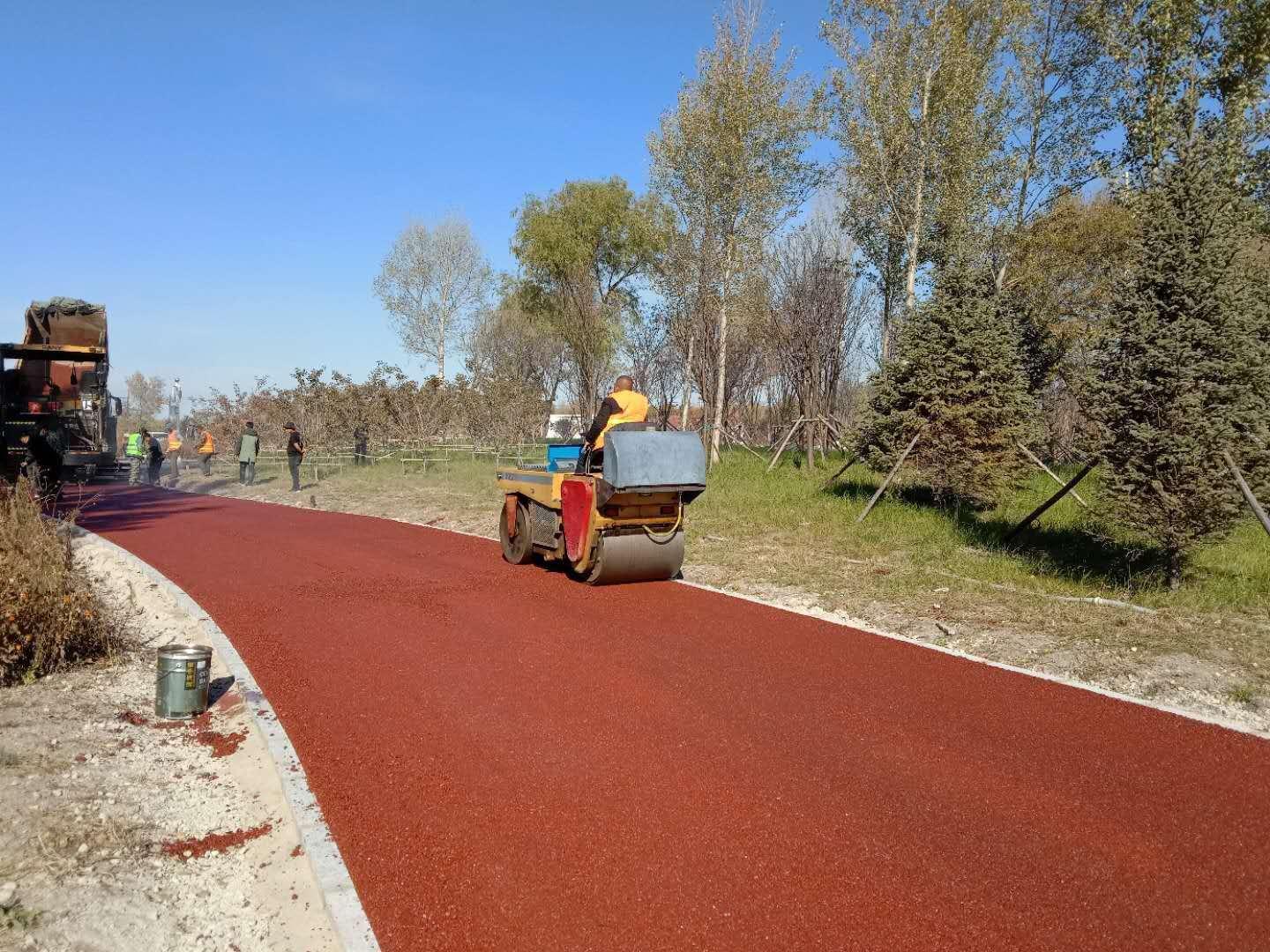 彩色沥青 彩色沥青混凝土 彩色沥青路面 彩色沥青道路 彩色沥青施工 彩色沥青价格