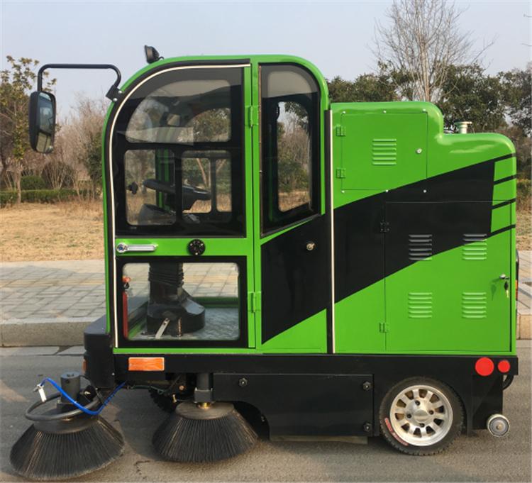 扫地机现货直发  LCS1900-FB2双风机加强版扫地机  售后齐全