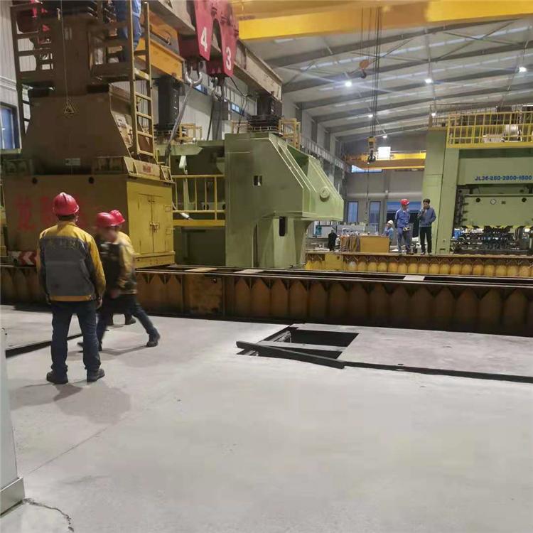 吊装搬运 大型冲压设备吊装搬运