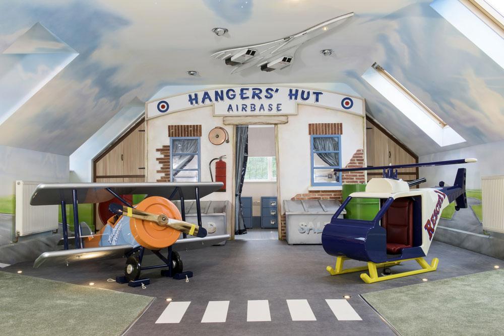 石家庄制做交大复兴和谐号高铁动车站模拟舱轨道主题小吃餐厅 吉林长春