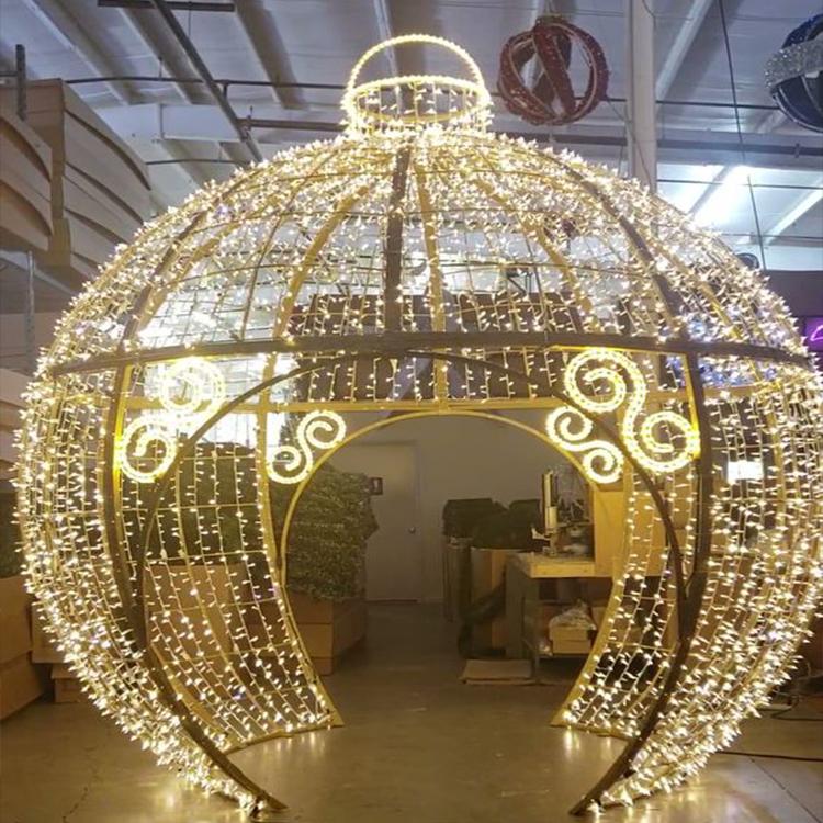 定制自贡工艺花灯金鱼造型公园户外节日灯会氛围装饰场景布置鱼灯