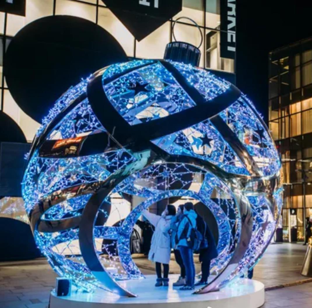 梦幻城堡彩色灯造型灯会门头卡通造型鲤鱼跃龙门花灯庙会入口拱门