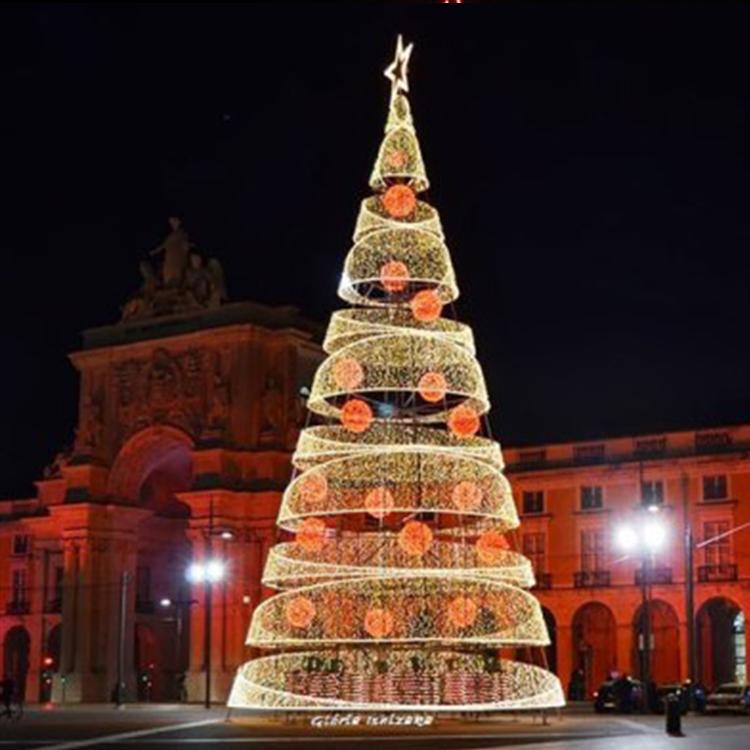 新款大型框架户外发光圣诞树led发光圣诞树圣诞装饰专业美陈制做大连