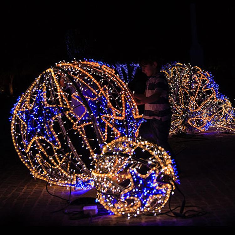 粉色圣诞树15米户外LED粉红色发光圣诞树厂家布置圣诞树大型哈尔滨