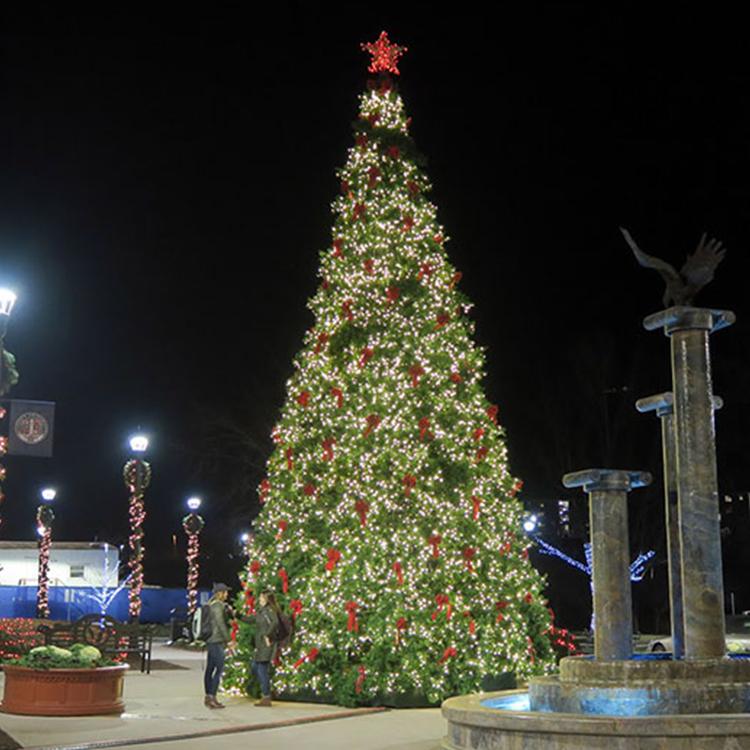 制做大型节日布置引流暖场道具LED发光七彩炫彩膜亚克力创意拱门大连